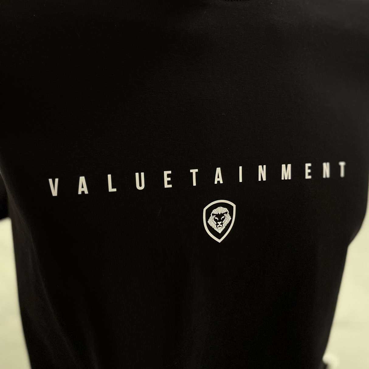 Valuetainment Premium Curved Hem Black Short Sleeve T-Shirt